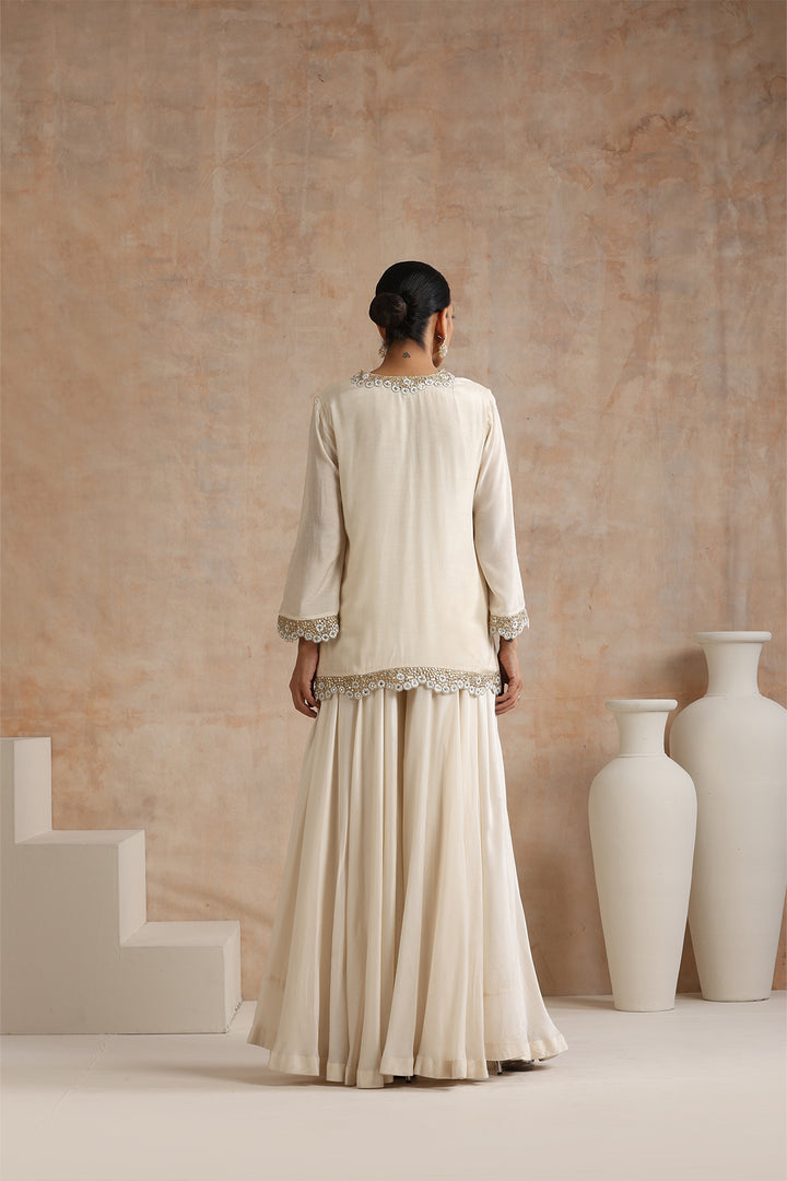 ANVI KURTA & SHARARA SET