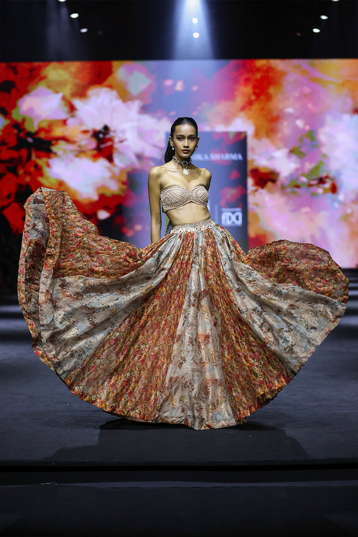 Inea Lehenga