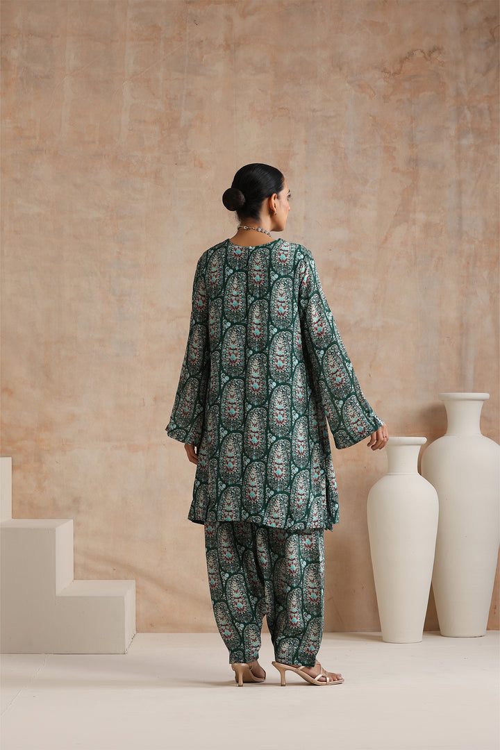 VEENA KURTA & SALWAR