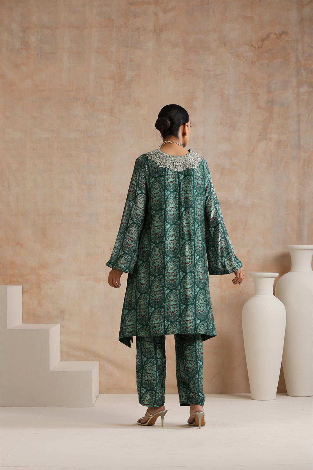 RUHI KURTA & PANTS SET