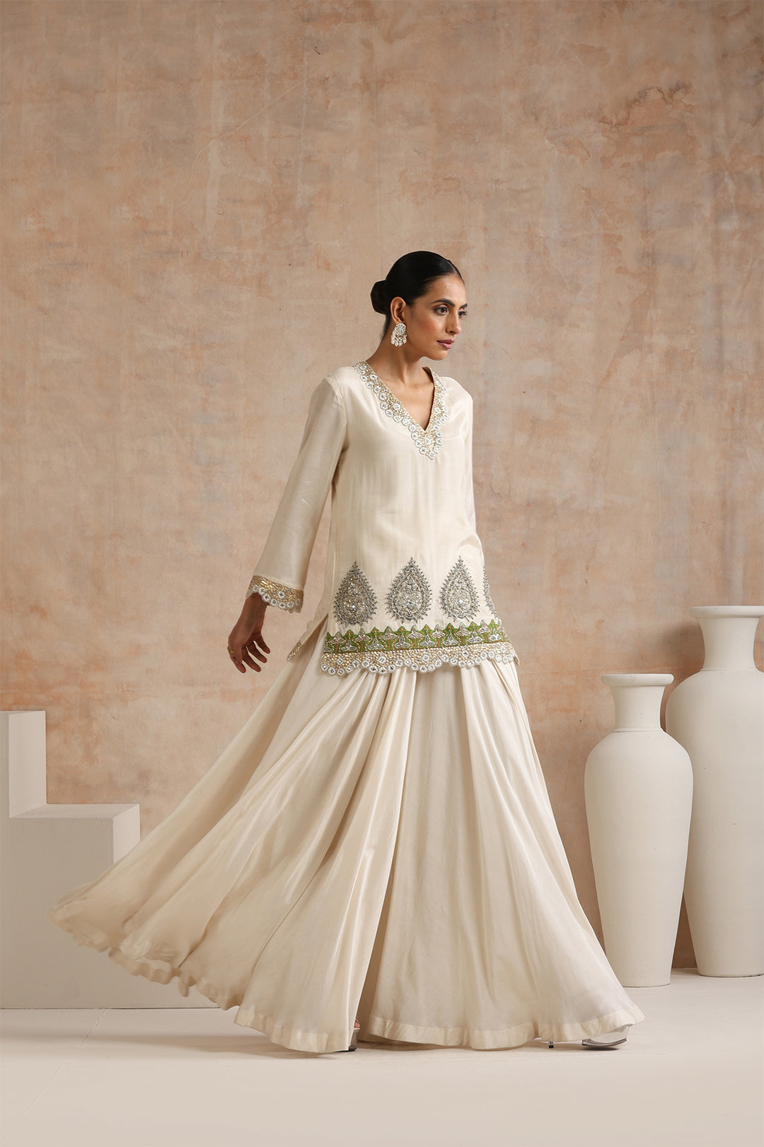 ANVI KURTA & SHARARA SET