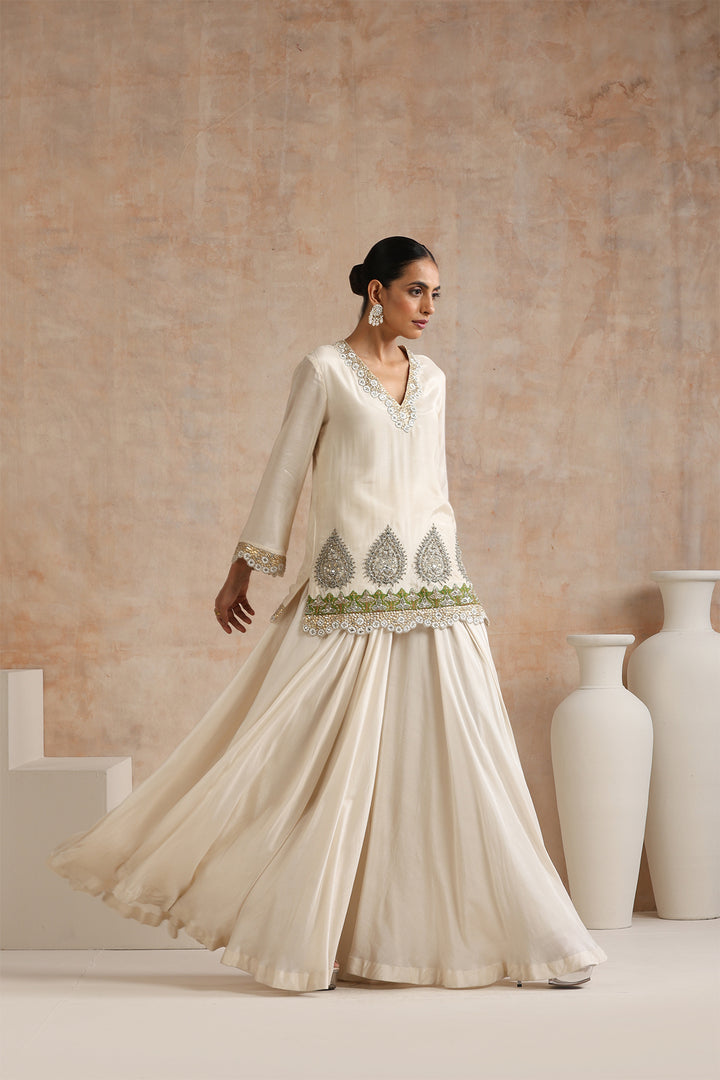 ANVI KURTA & SHARARA SET
