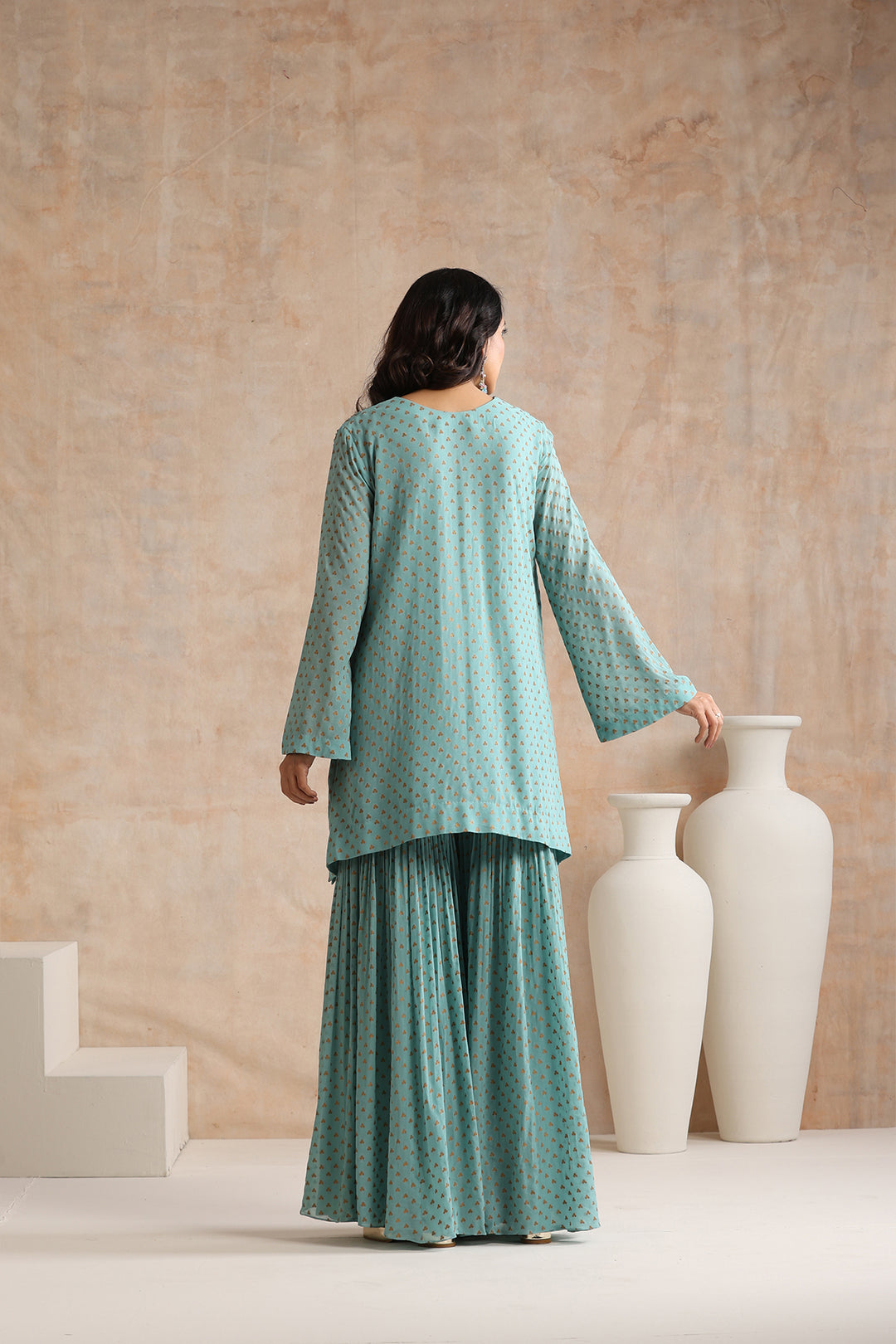 APARNA KURTA SET