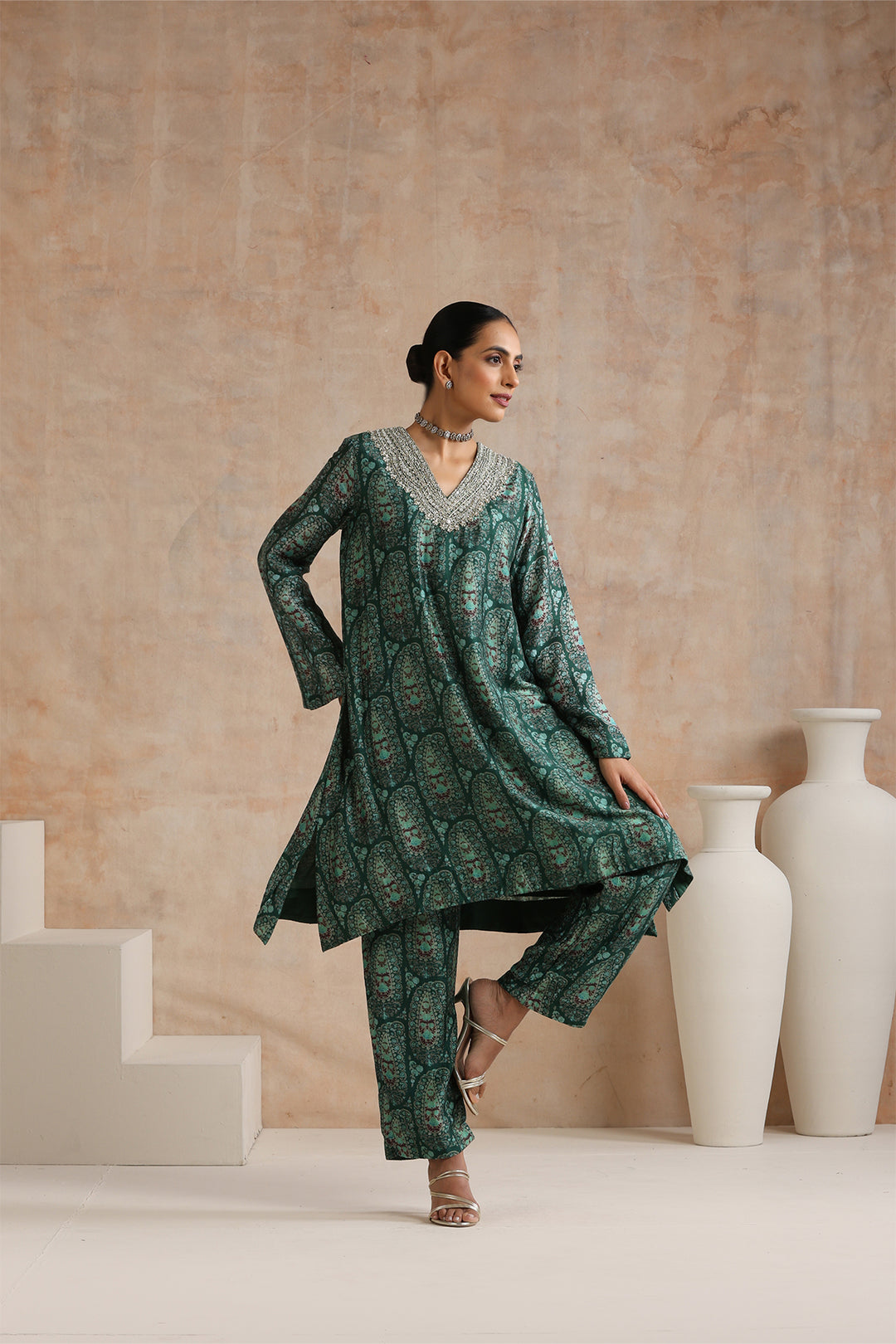 RUHI KURTA & PANTS SET