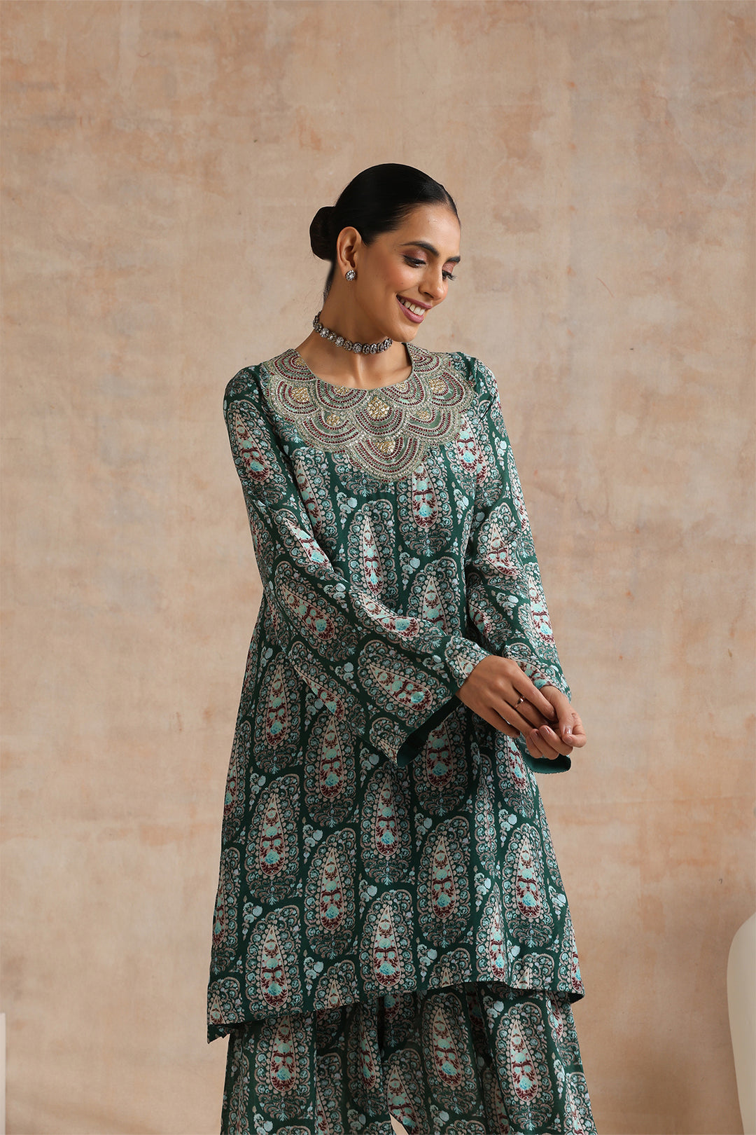 VEENA KURTA & SALWAR