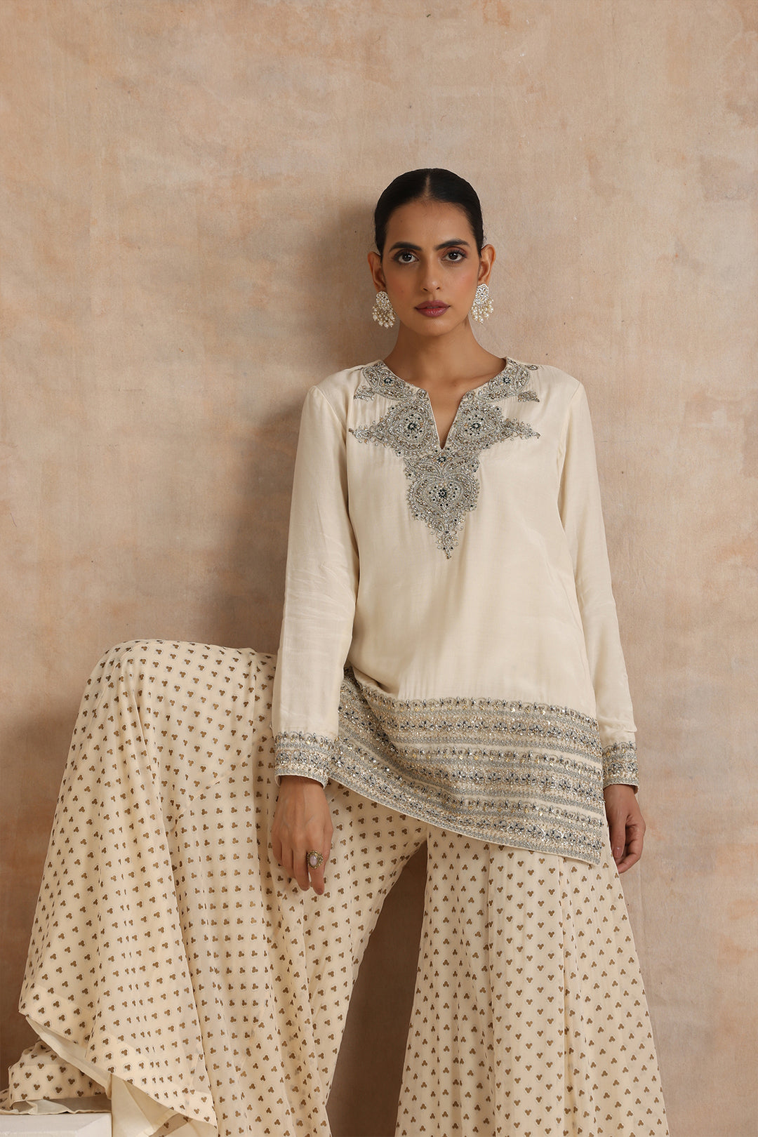 RADHYA SHORT KURTA & SHARARA SET