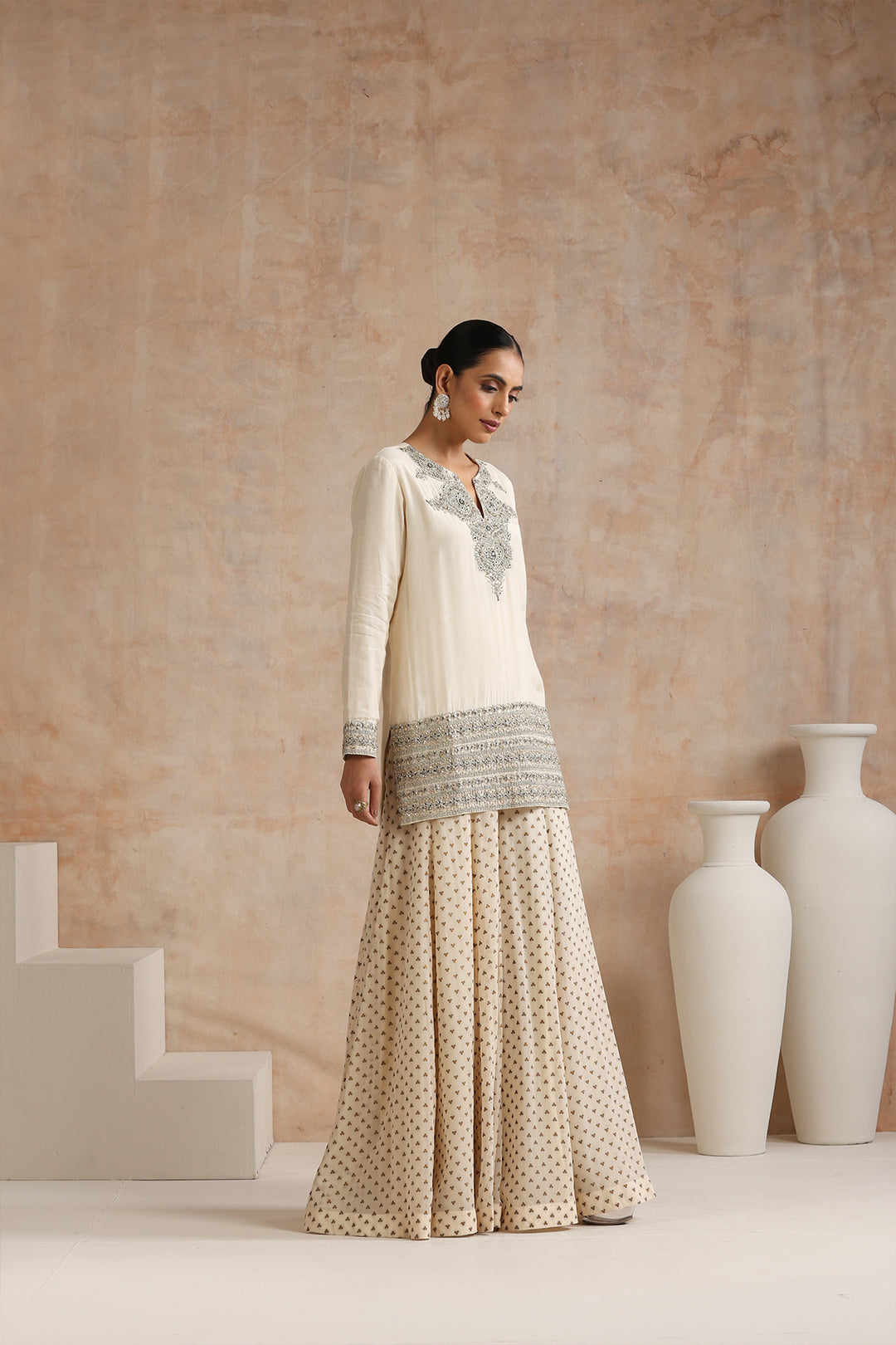 RADHYA SHORT KURTA & SHARARA SET