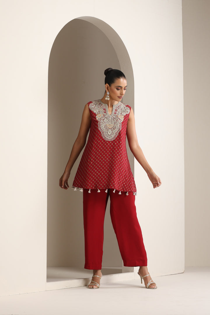 Medha Short Kurta & Pants Set