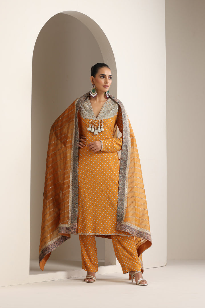 Pragya Kurta & Pants Set