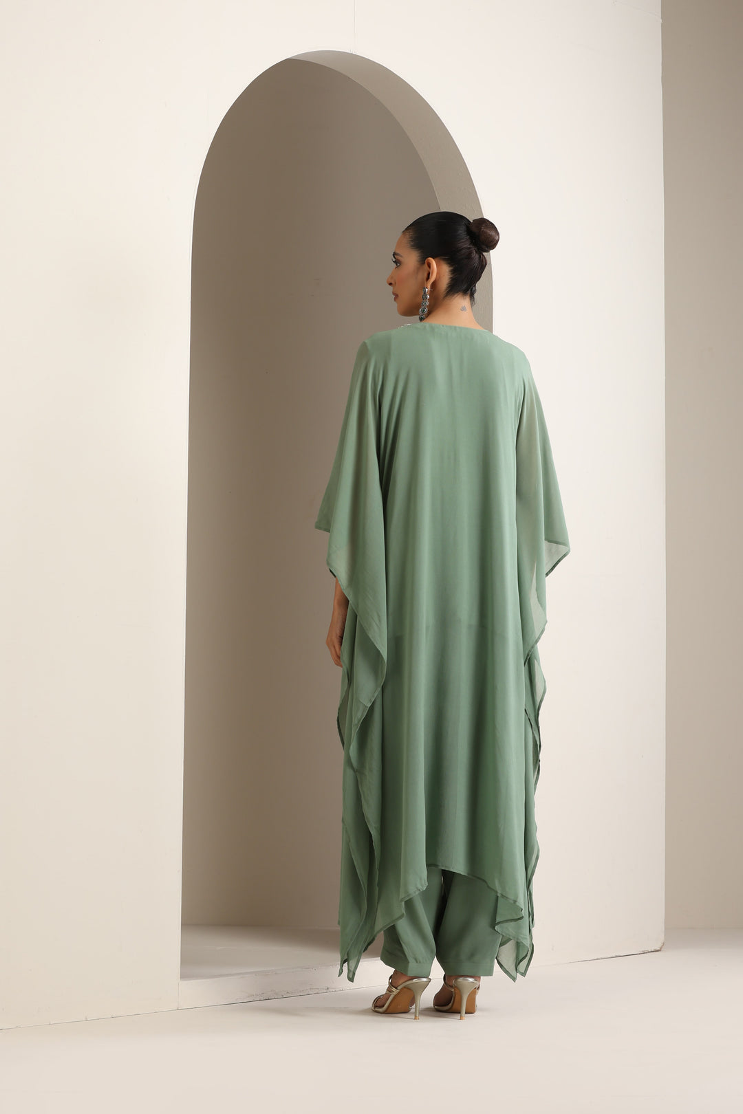 Navi Kaftan Set