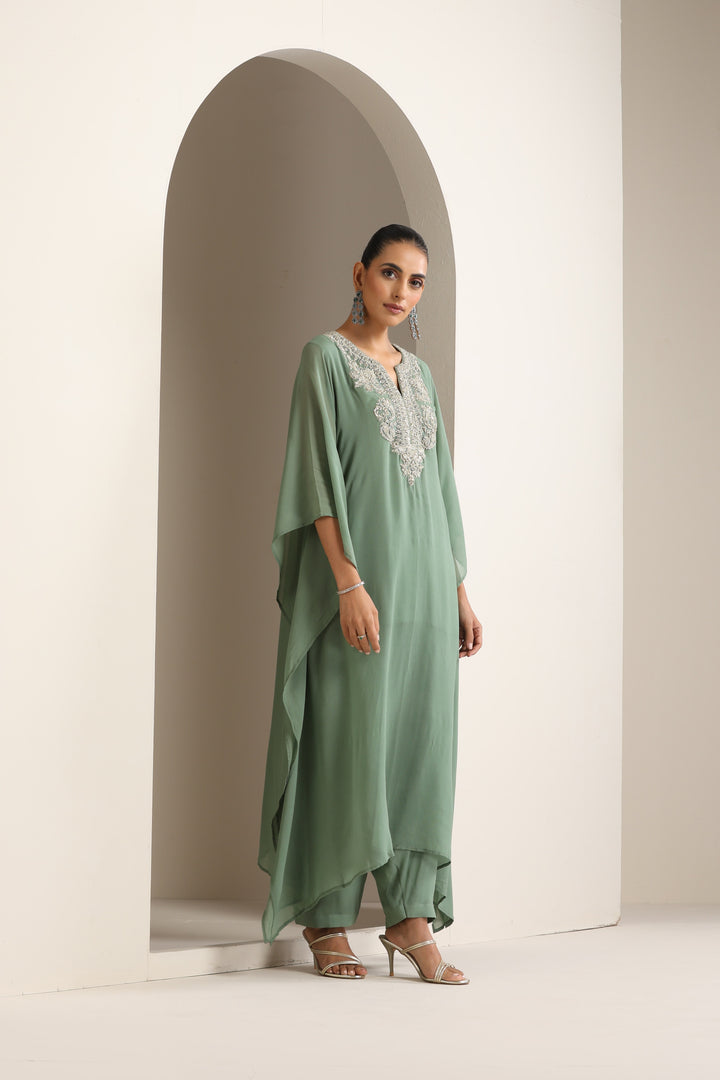 Navi Kaftan Set