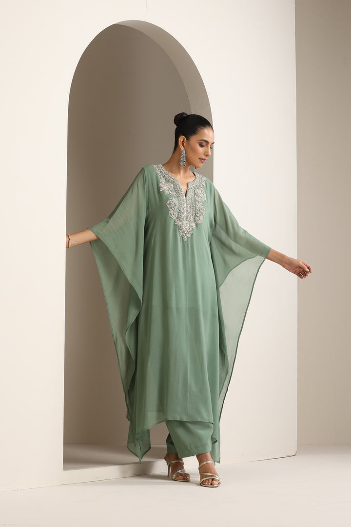 Navi Kaftan Set