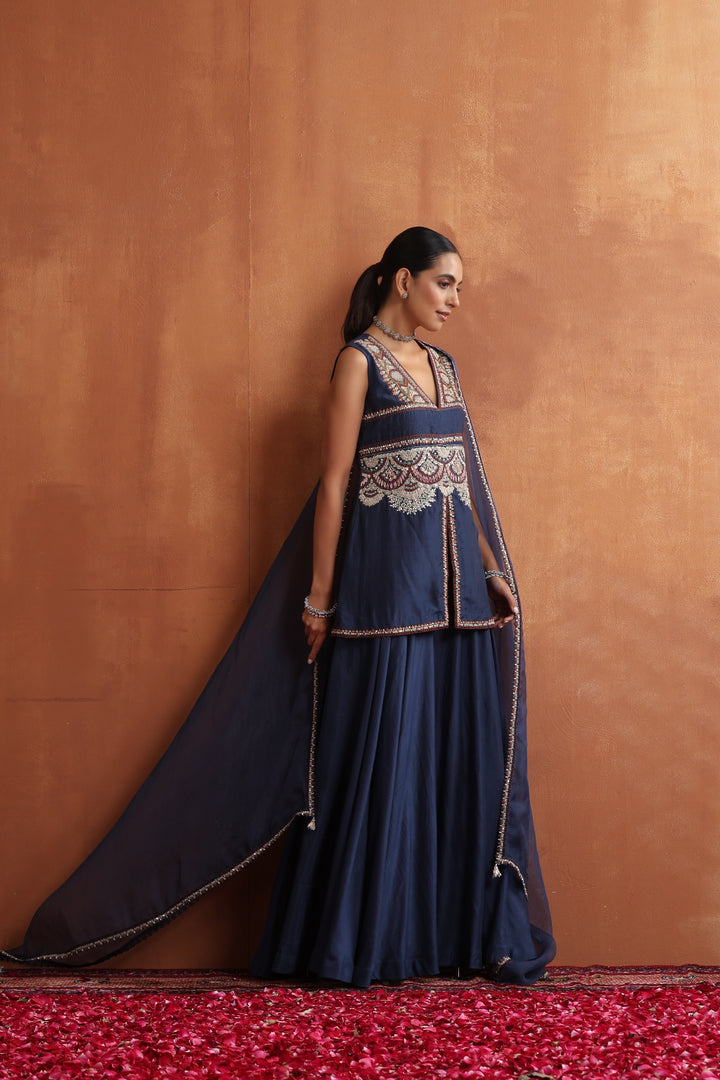 Chand Kurta & Sharara