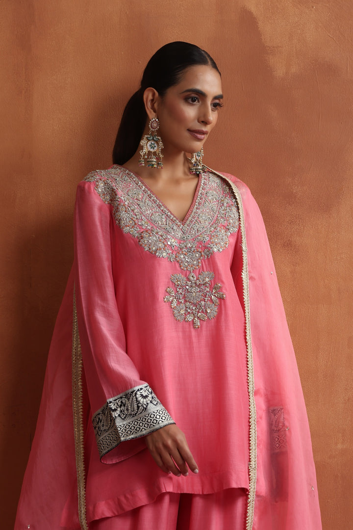 Lina Kurta & Pants Set