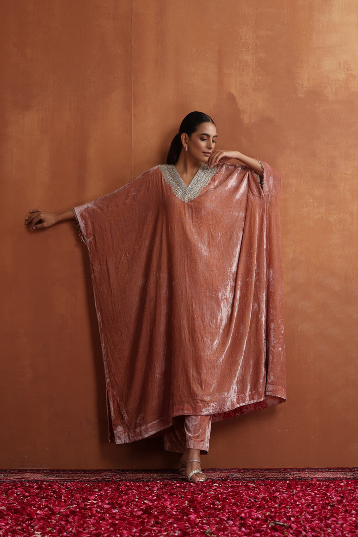 Amna Kaftan & Pants Set