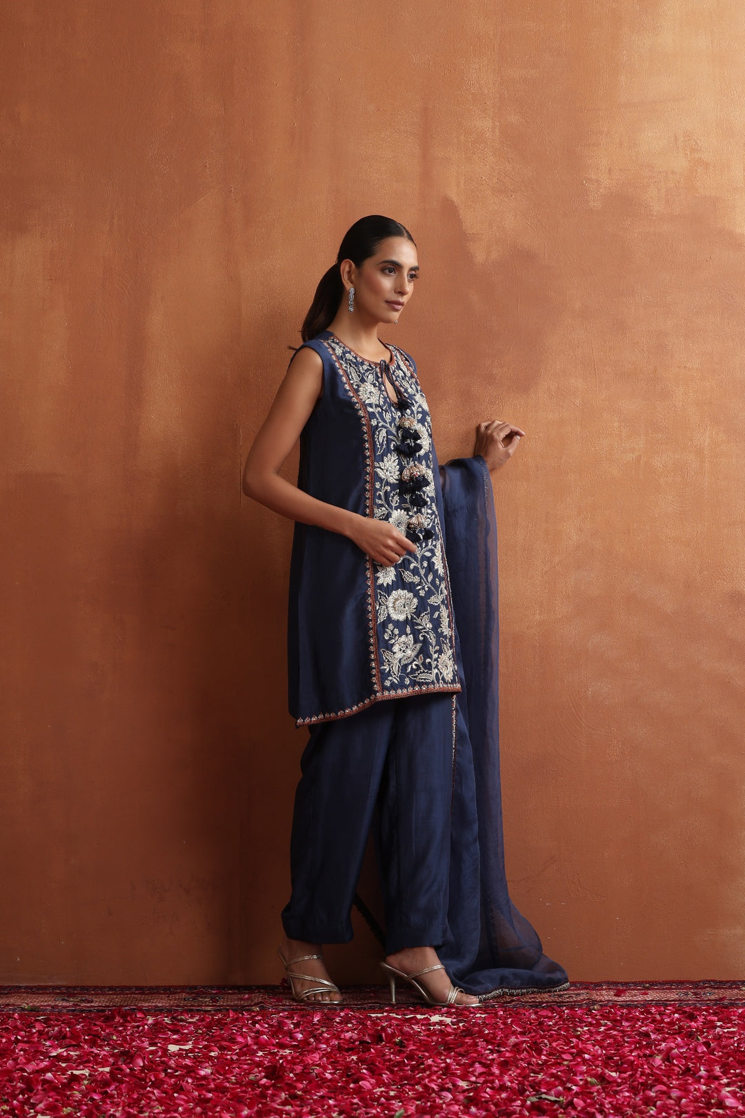 Zareen Kurta & Pants Set