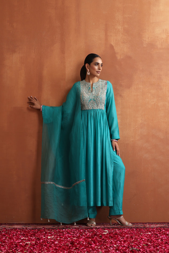 Sakina Long Kurta & Pants Set