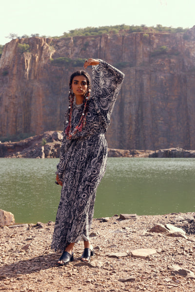 Black Geo Floral Kaftan Dress