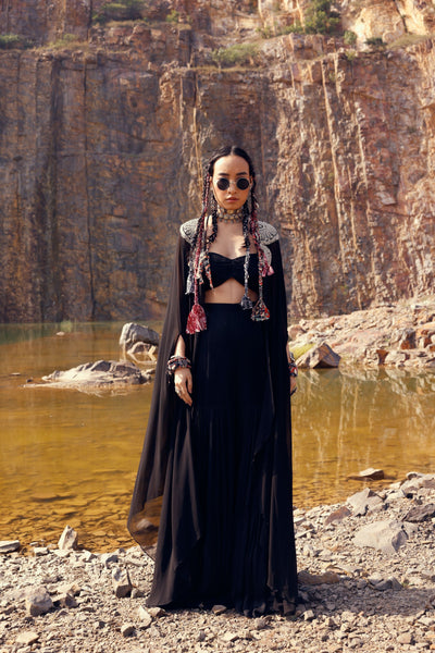 Black Cape Set