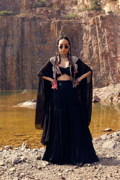 Black Cape Set