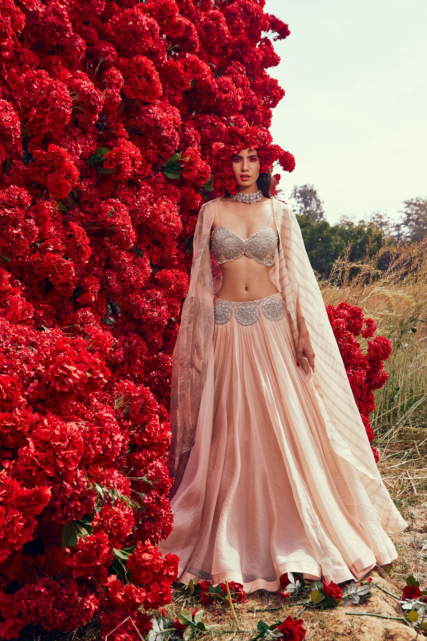 Champagne Tara-Nurekha Cape Set