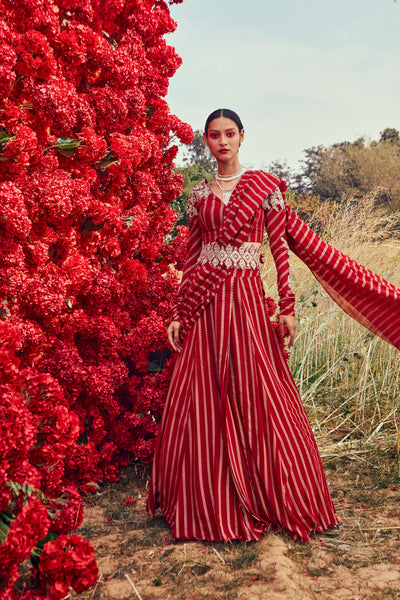 Red Nurekha Pre-stitched Pleated Saree