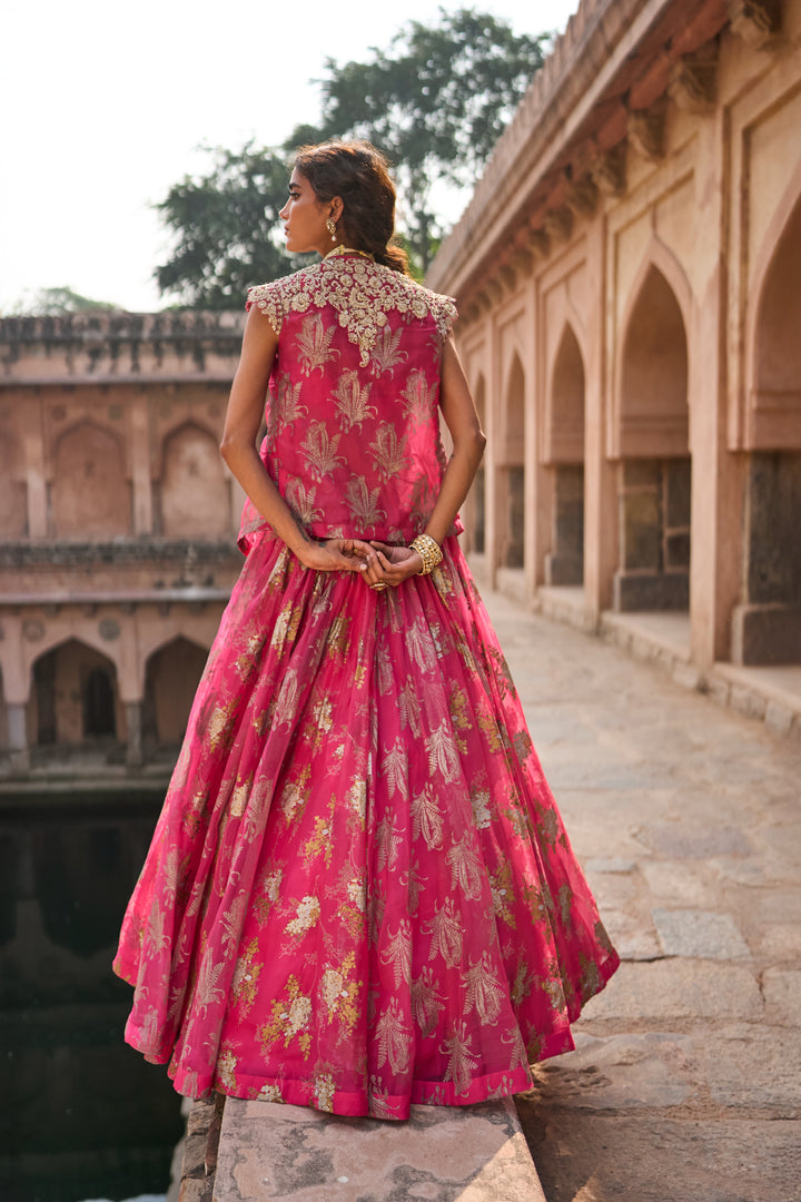 Nur Short Jacket & Skirt Set