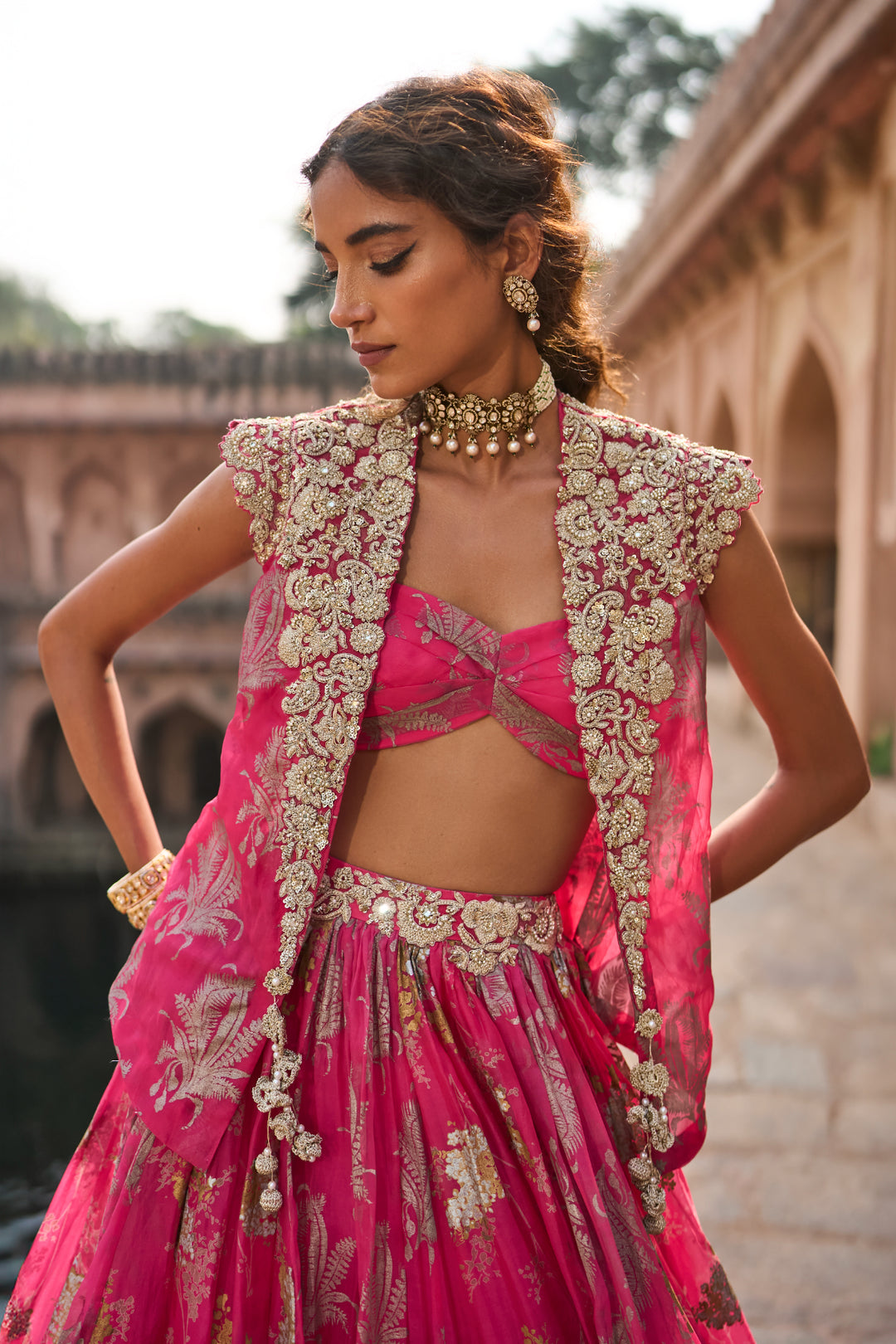 Nur Short Jacket & Skirt Set