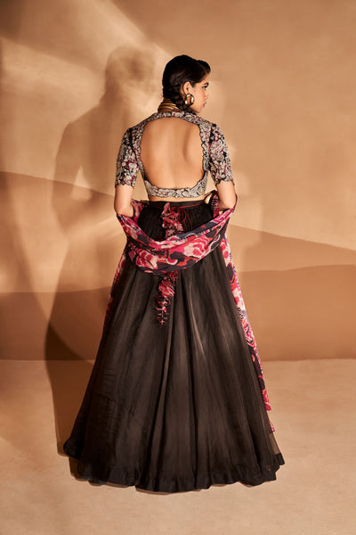 Gulbahar Black Ambi Jaal All Over Blouse & Skirt Set