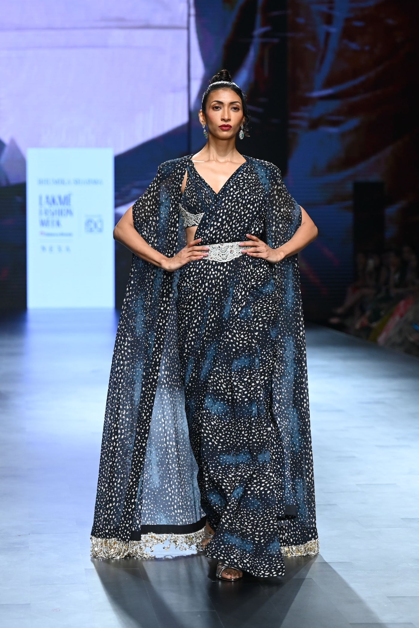 Rosette Belted Cape Saree