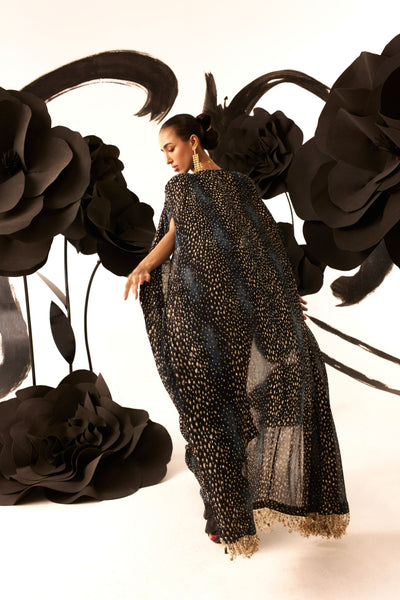 Rosette Belted Cape Saree