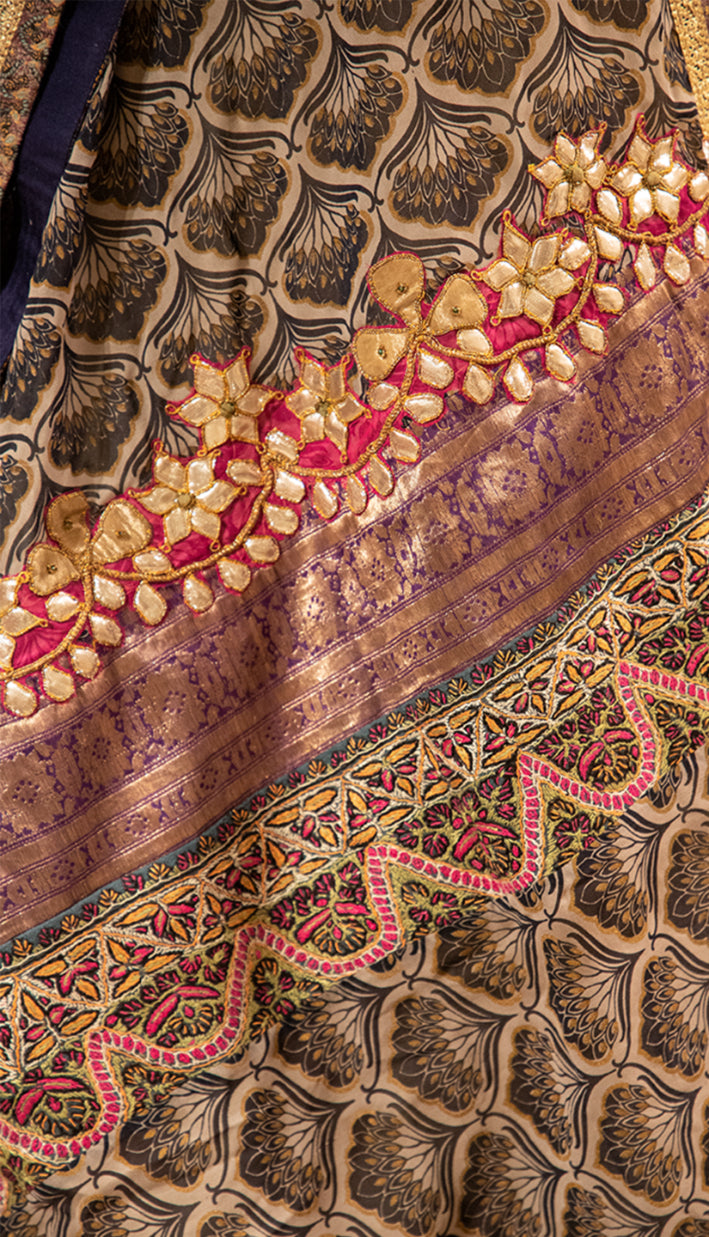 Blue Leaf Print Odhni with Embroidered Border