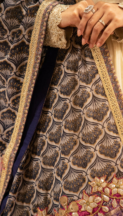 Blue Leaf Print Odhni with Embroidered Border