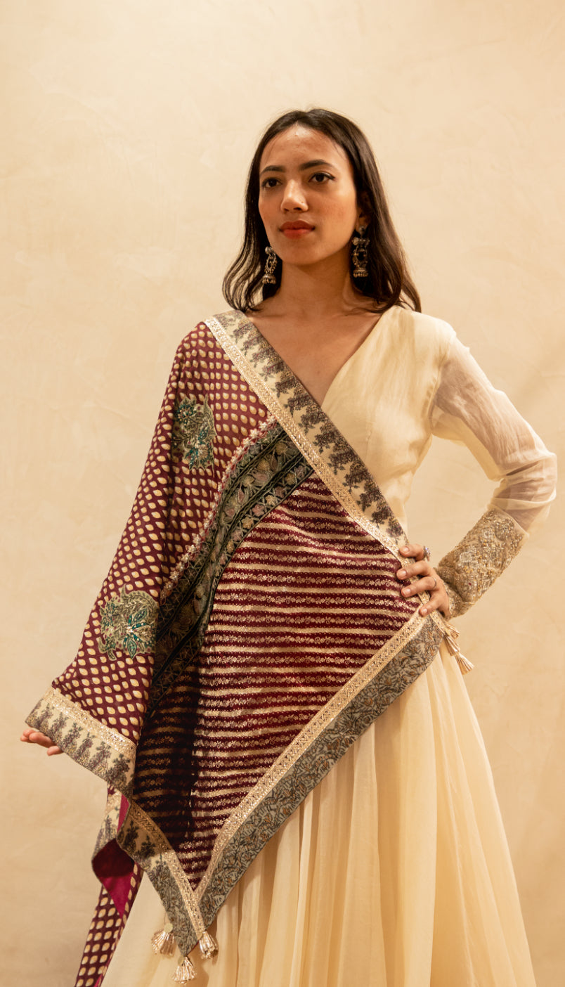Burgundy Bindu Print Embroidered Odhni