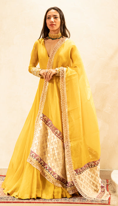 Yellow Organza Odhni