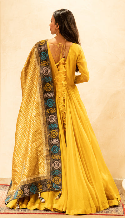 Haldi Mogra Print Odhni