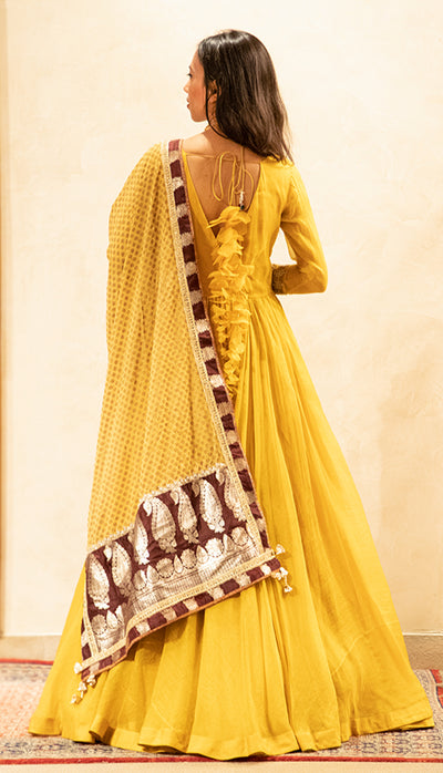 Yellow Mogra Print Odhni