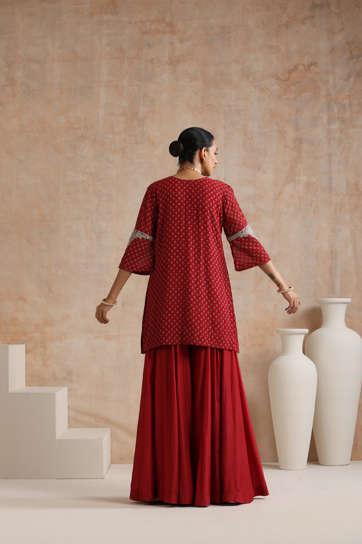 AAVYA KURTA & SHARARA SET