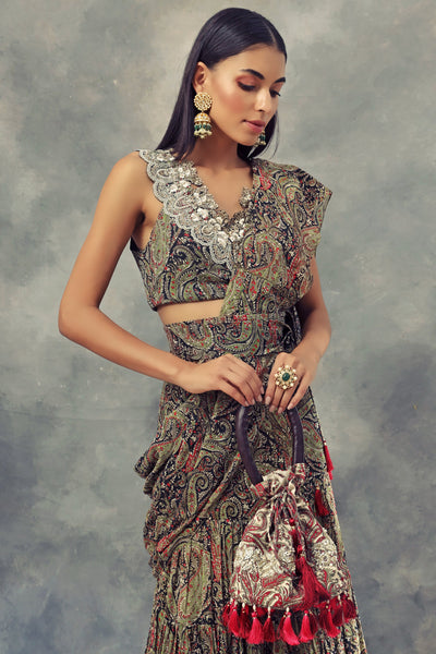 Ambi Jaal Print Pleated Saree, Blouse & Belt - BHUMIKA SHARMA
