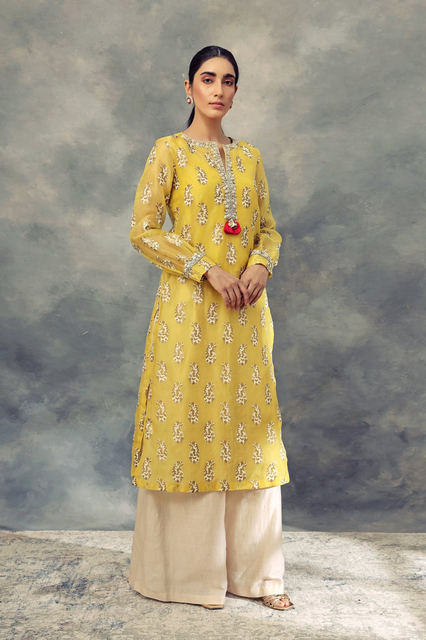 Ambi Print Long Kurta With Pallazo Pants - BHUMIKA SHARMA