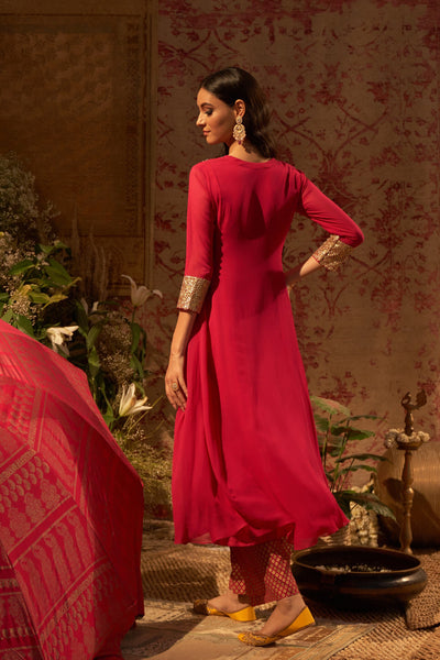 Rani Pink Embroidered Pleated Kurta