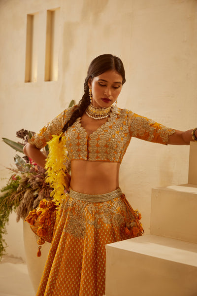 Haldi Heart Bindu Lehenga