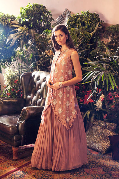 Paisley Embroidered Cape with Skirt - BHUMIKA SHARMA