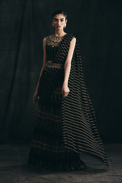 Black Persian Print Belted Saree